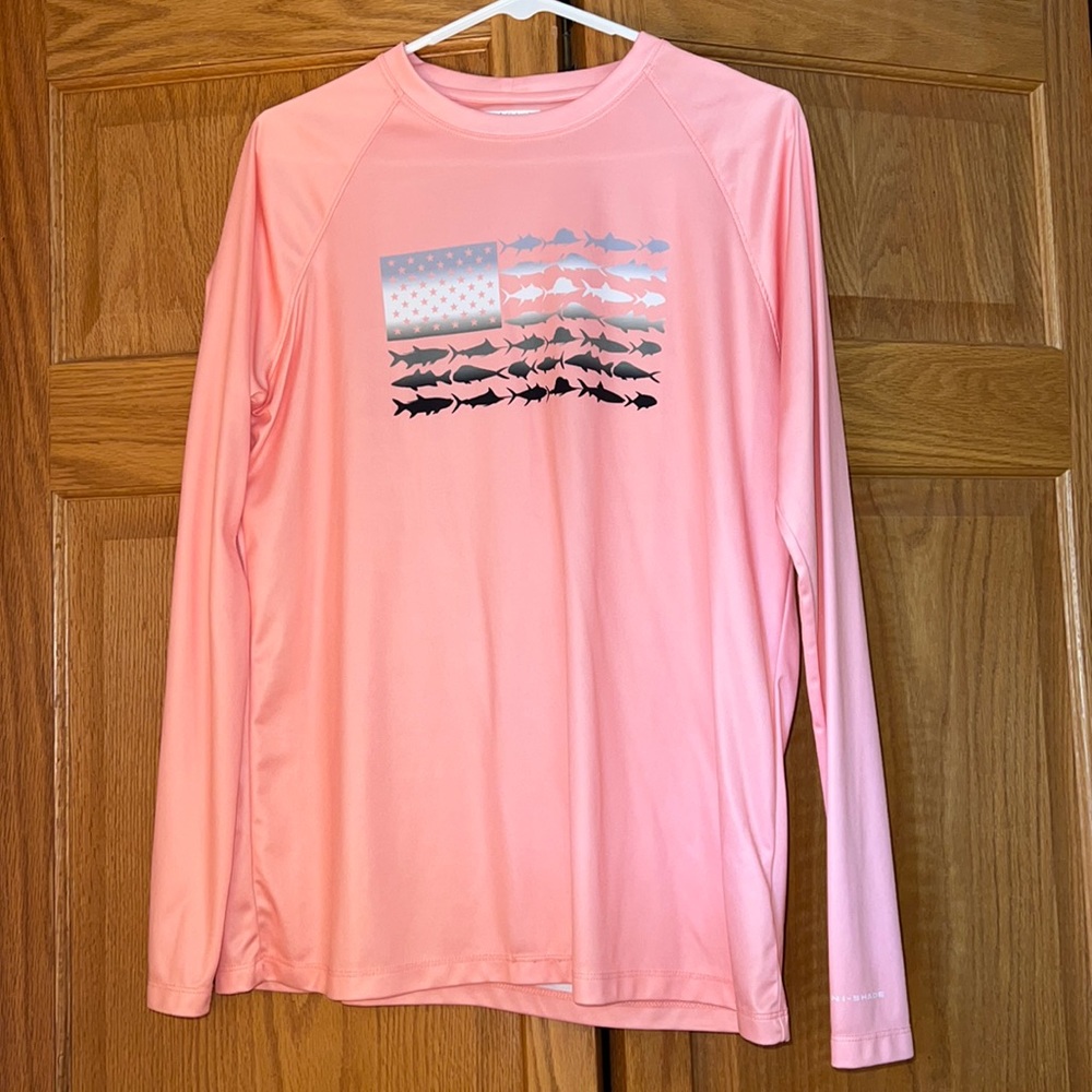Columbia long sleeve sun shirt. Women’s XL. Blush pink.